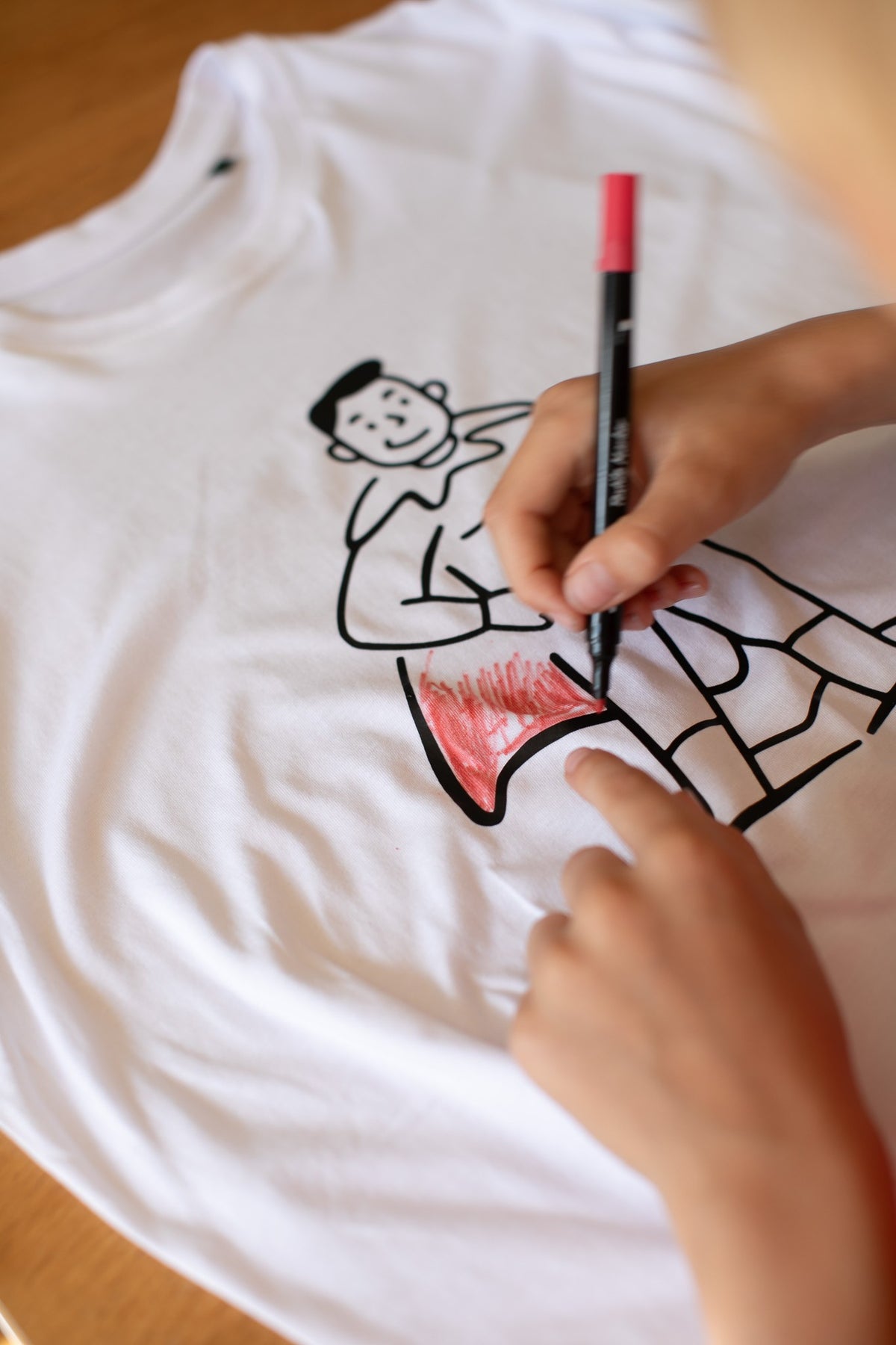 Colour Your Own Superhero T-Shirt Kit