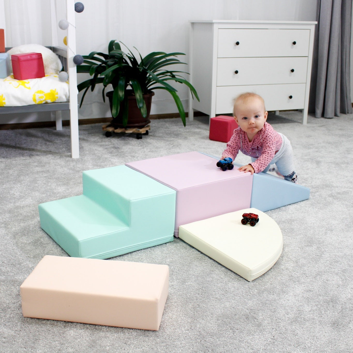 Soft Play 5 Foam Block Set - Light Pastel Corner Climber