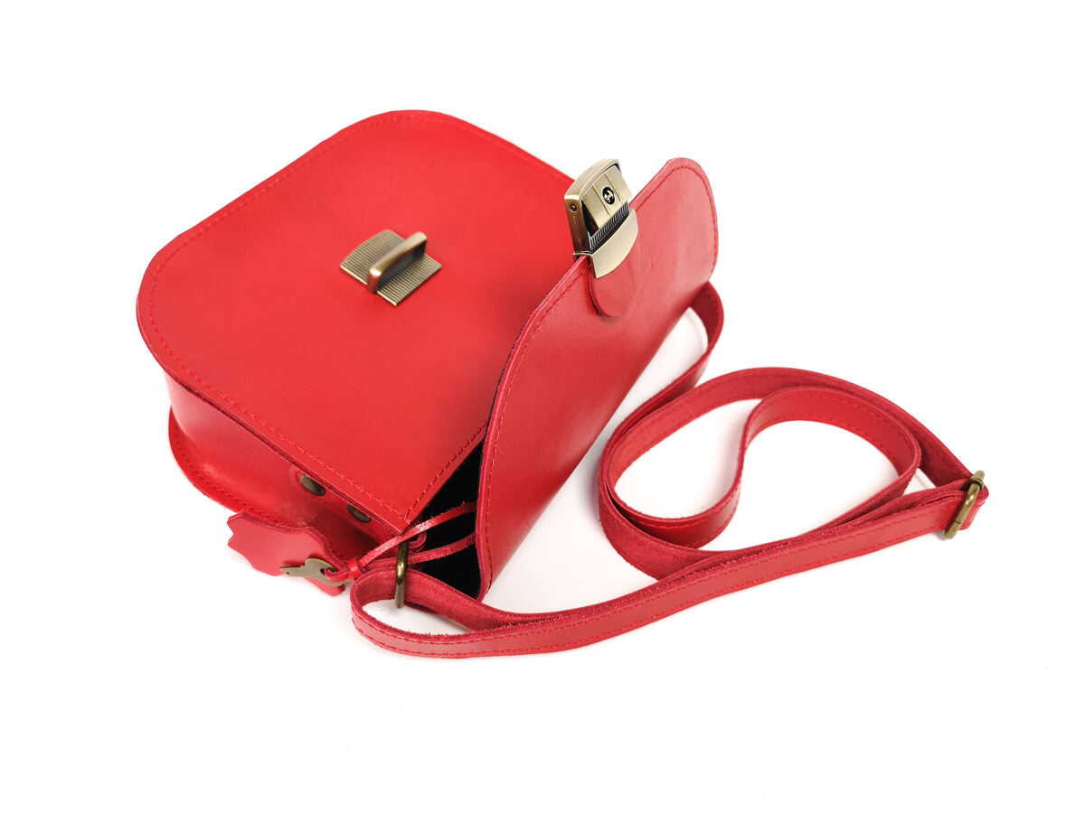 Natural Leather Saddle Bag Medium – Red