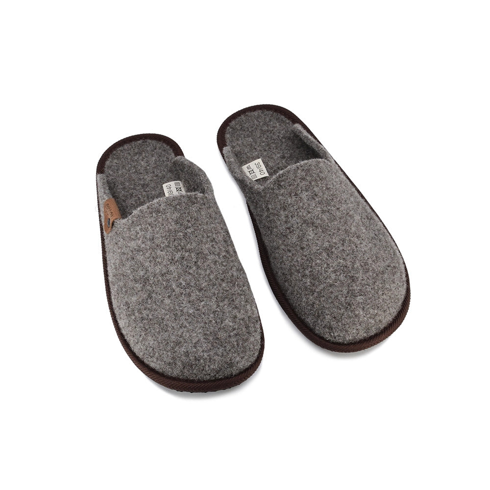 Nursi Unisex Slippers