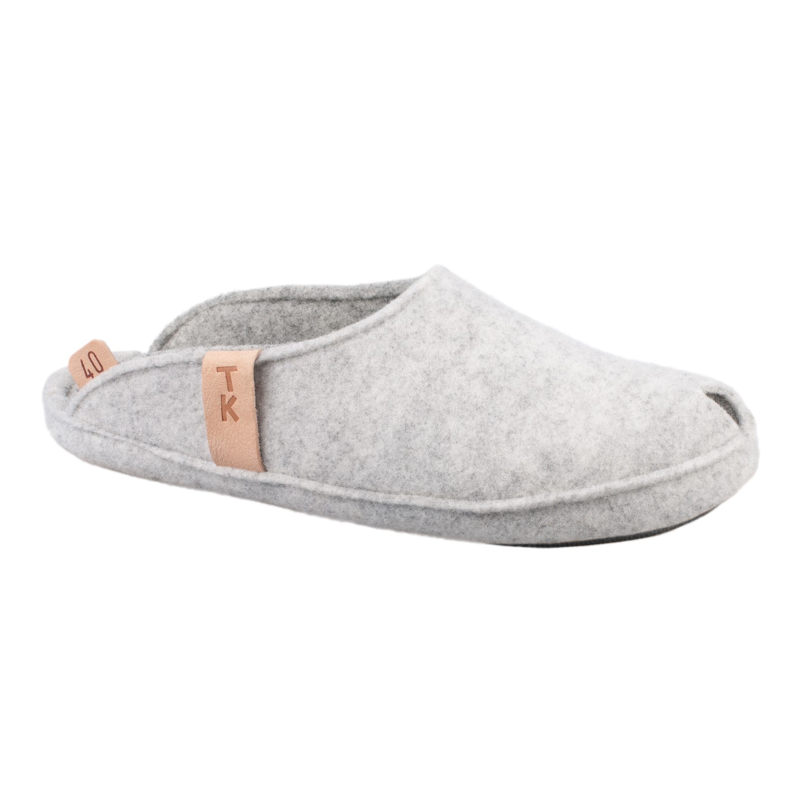 TOKU Brussels Slippers - White