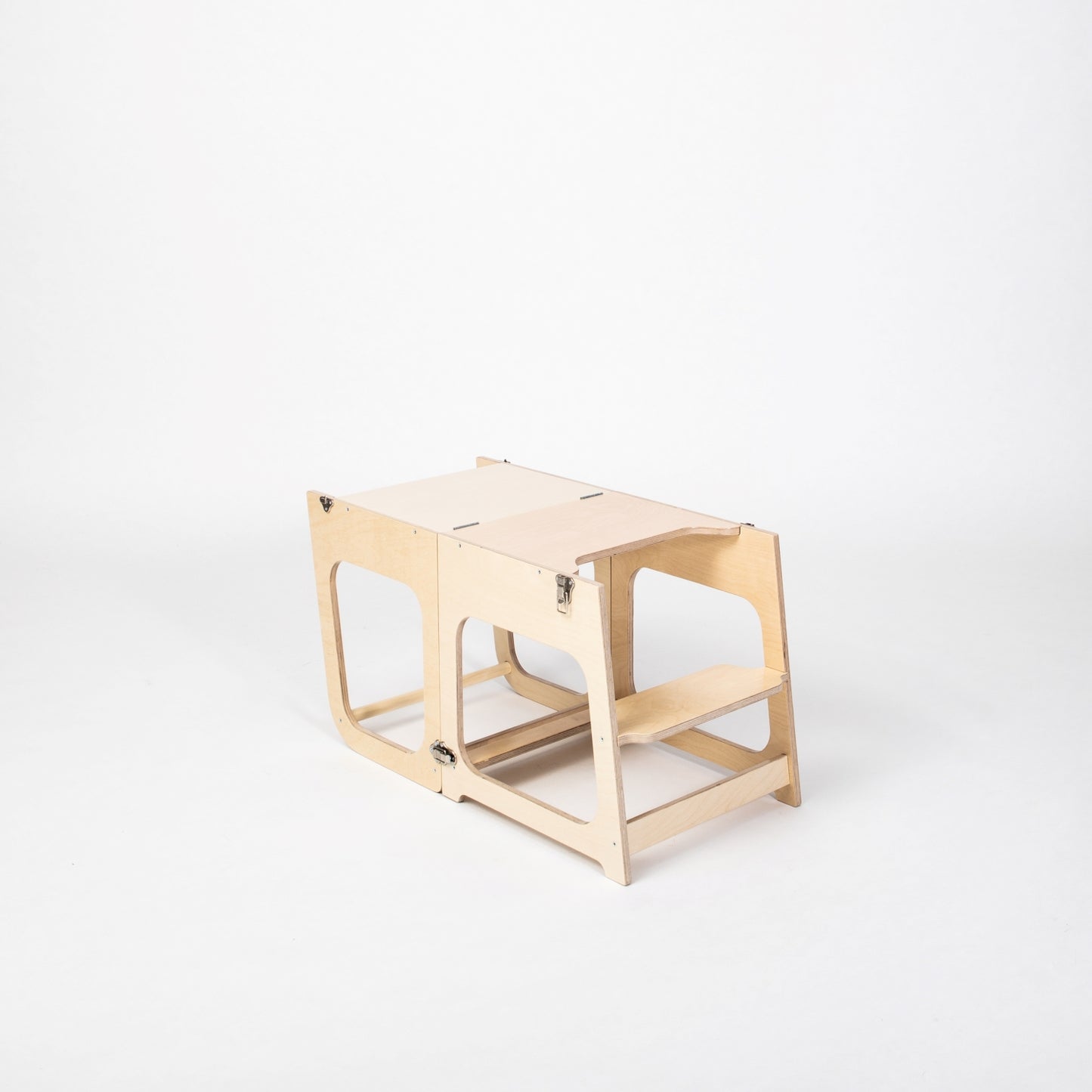 Transformable Kitchen Tower / Table & Chair