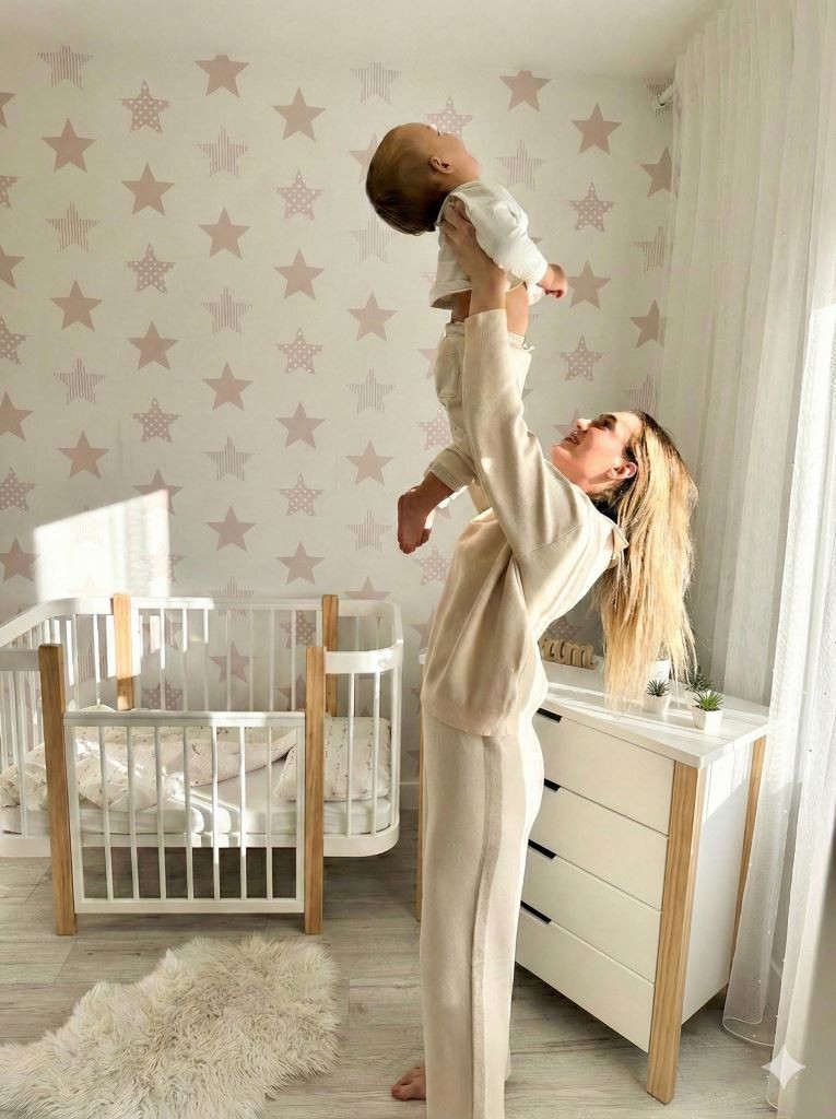 Baby Crib ELIN with Mattress - Natural/White