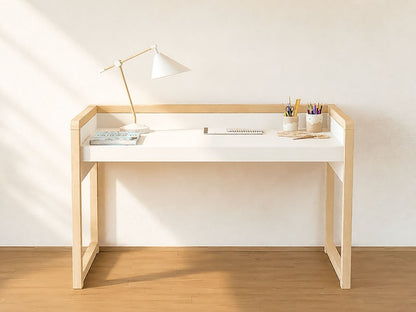STOLLY Children’s Adjustable Desk with Two Height Settings