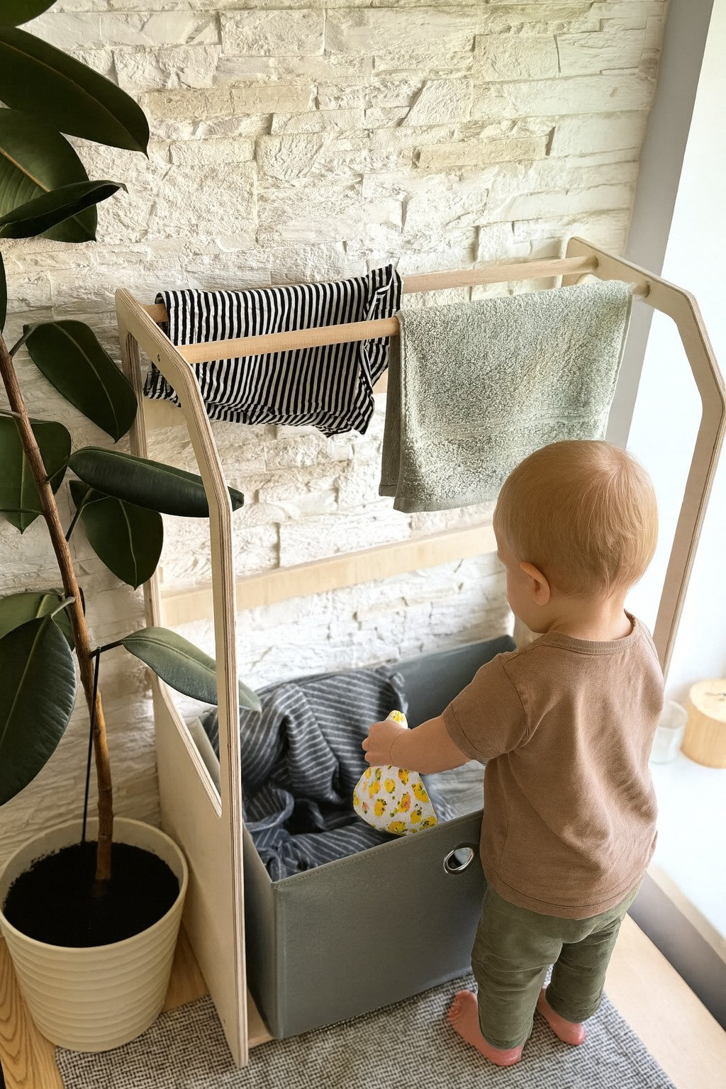 Montessori Wooden Clothes Drying Rack with Grey Storage