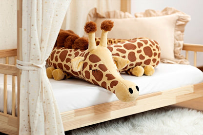 Gia Giraffe Bumper Pillow – Spotted Print