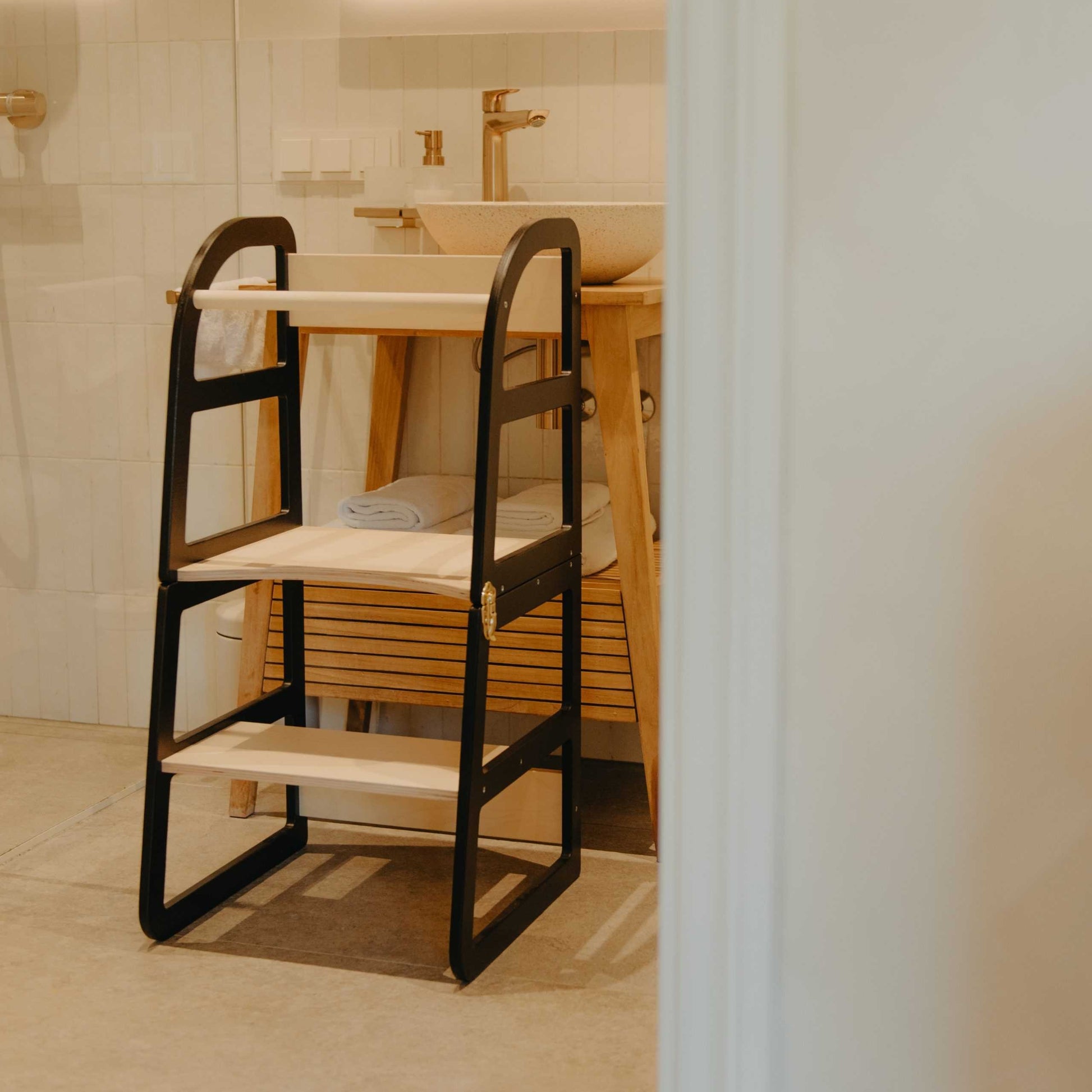 Transformable Kitchen Tower, Convertible 2-in-1