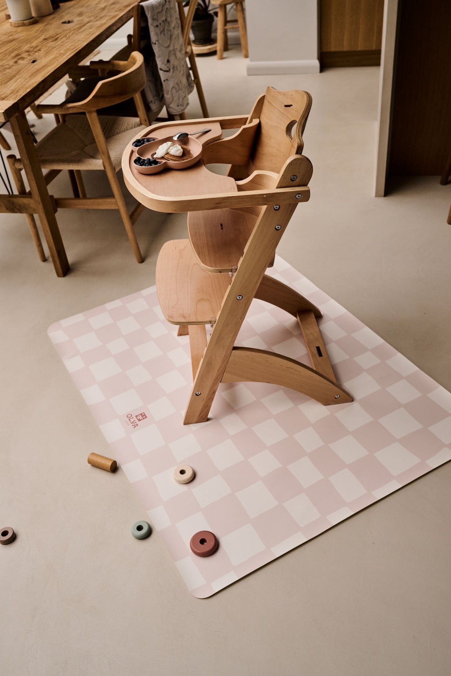 Kids Mealtime Floor Mat, Non-Slip & Waterproof - Chess Pink Beige