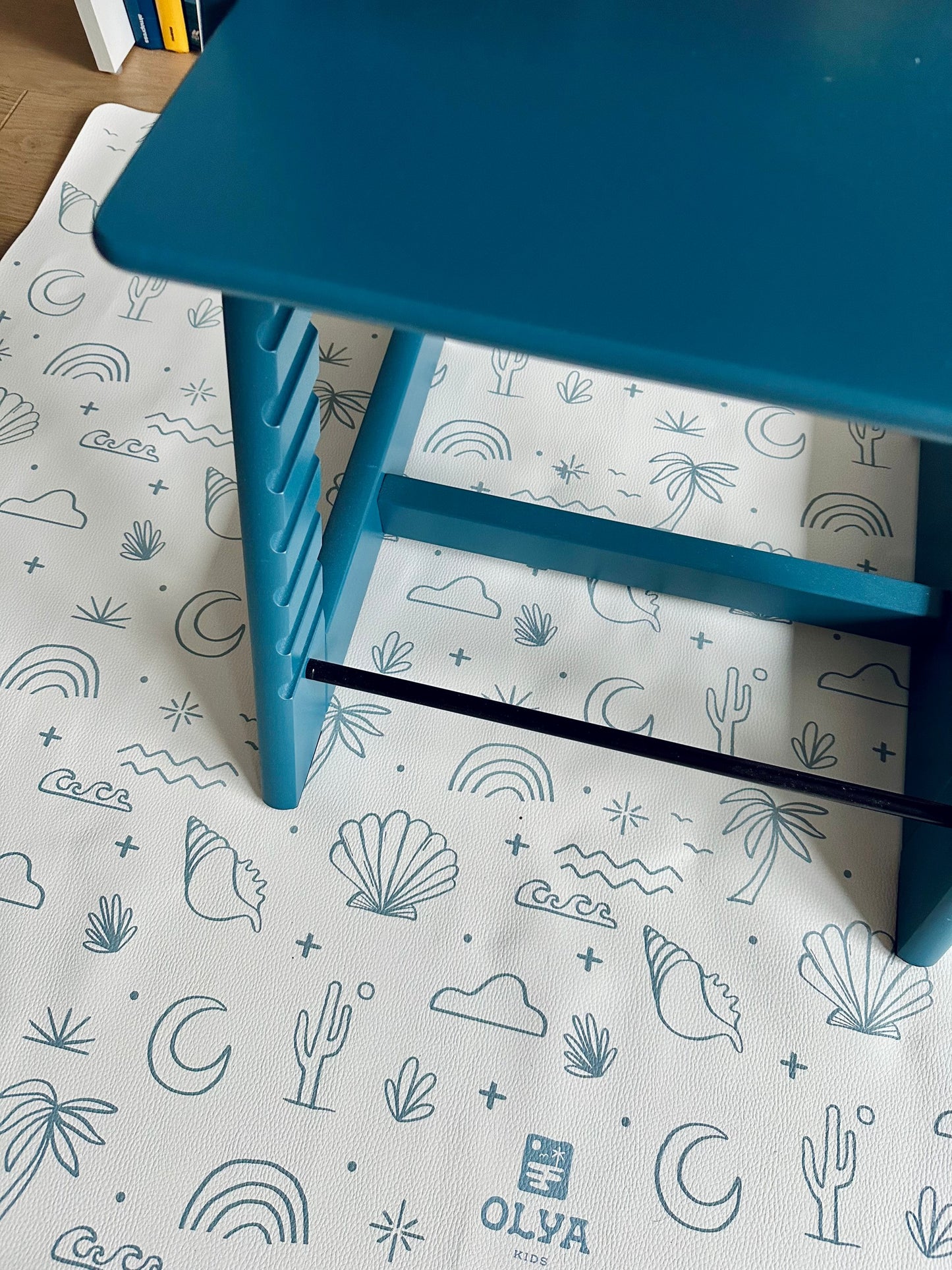 Kids Mealtime Floor Mat, Non-Slip & Waterproof - Palm Beach Azure