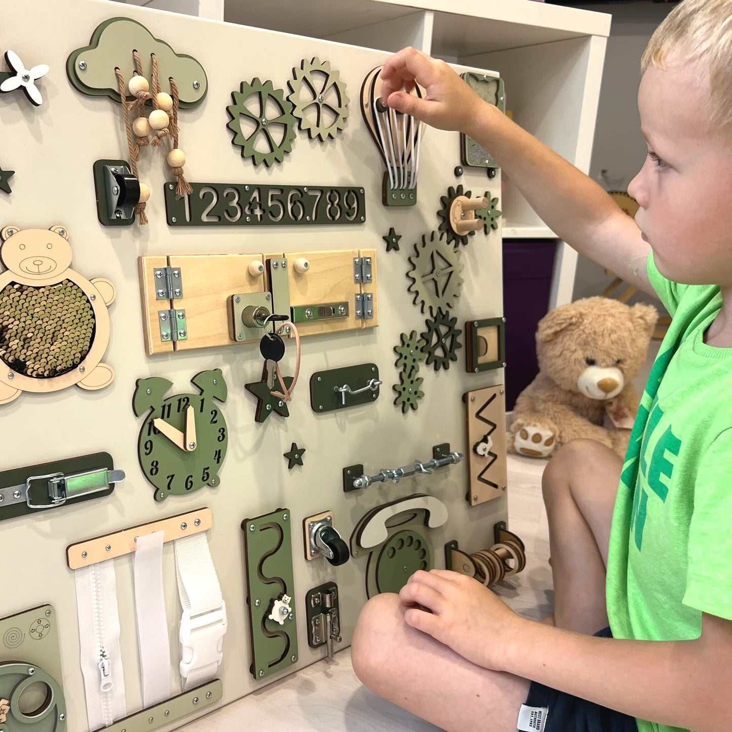 Large Montessori busy board for learning (60×70 cm)