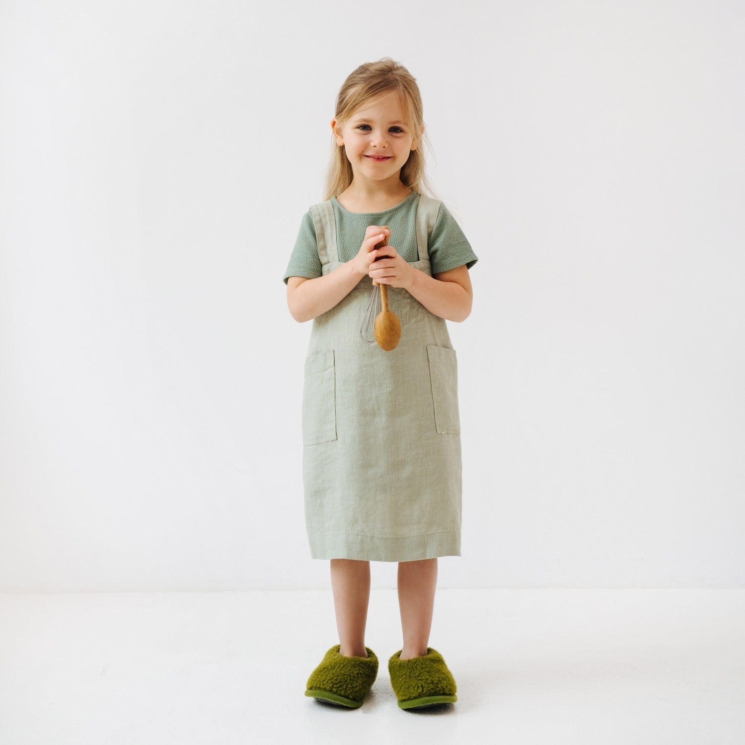 Linen Pinafore Apron for Kids - Sage